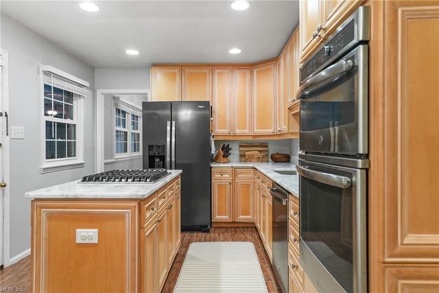 3105 E Cheltingham PL, Virginia Beach, VA 23452