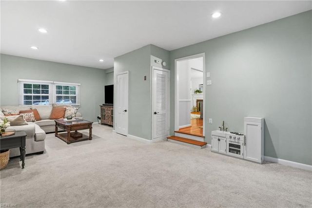 3105 E Cheltingham PL, Virginia Beach, VA 23452