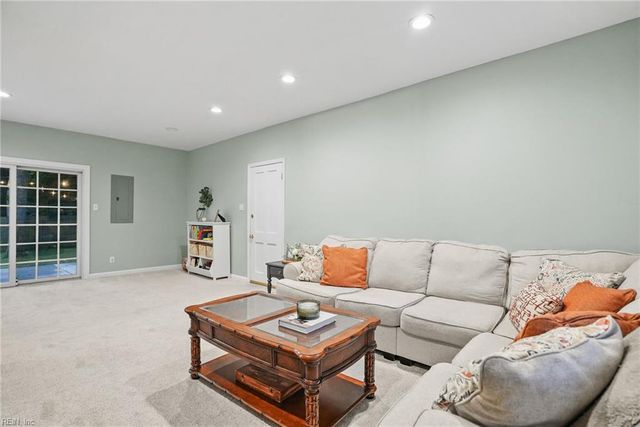 3105 E Cheltingham PL, Virginia Beach, VA 23452
