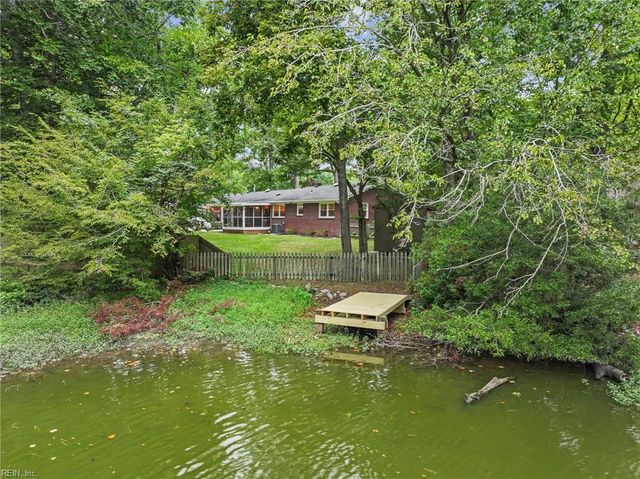3105 E Cheltingham PL, Virginia Beach, VA 23452