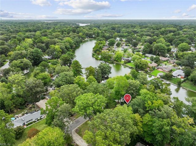 3105 E Cheltingham PL, Virginia Beach, VA 23452
