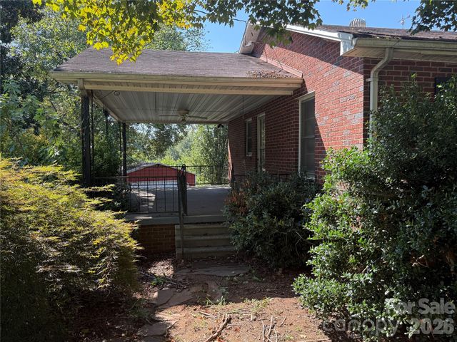 369 Monticello Road, Statesville, NC 28625