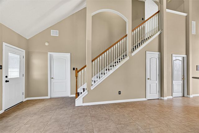 19207 Pinewood Mist Lane, Humble, TX 77346