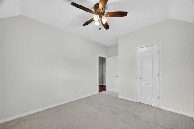 19207 Pinewood Mist Lane, Humble, TX 77346