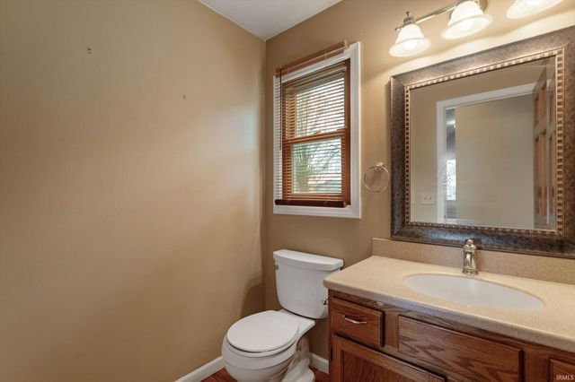 51595 Harvester Drive, Granger, IN 46530