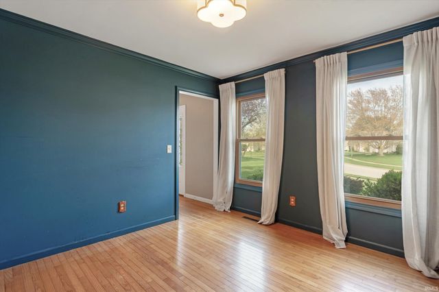 51595 Harvester Drive, Granger, IN 46530