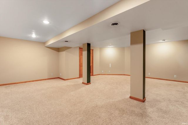 51595 Harvester Drive, Granger, IN 46530