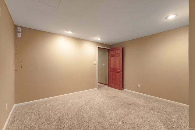 51595 Harvester Drive, Granger, IN 46530