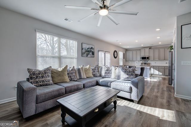 502 McGinnis, Calhoun, GA 30701