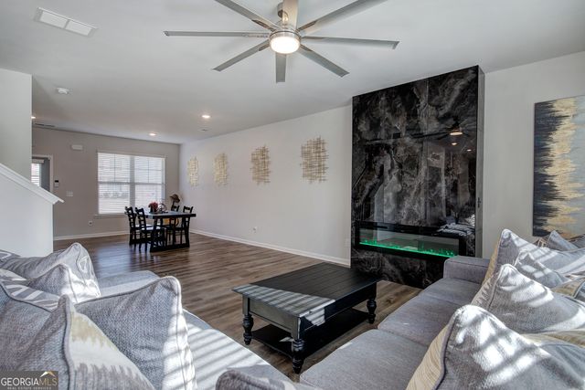 502 McGinnis, Calhoun, GA 30701