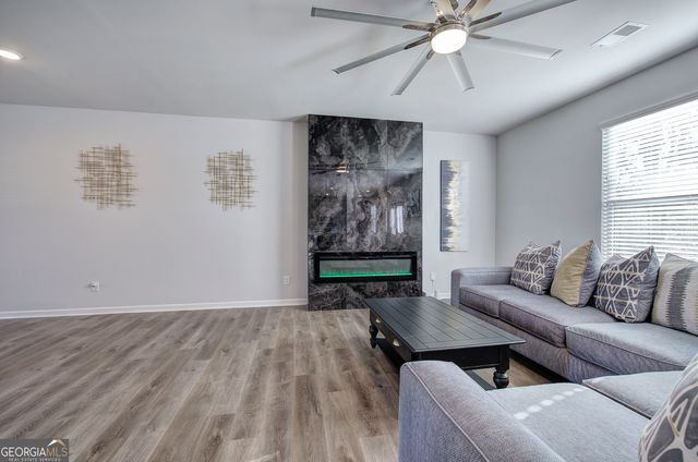 502 McGinnis, Calhoun, GA 30701