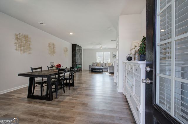 502 McGinnis, Calhoun, GA 30701