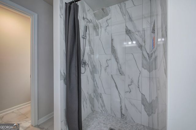 502 McGinnis, Calhoun, GA 30701