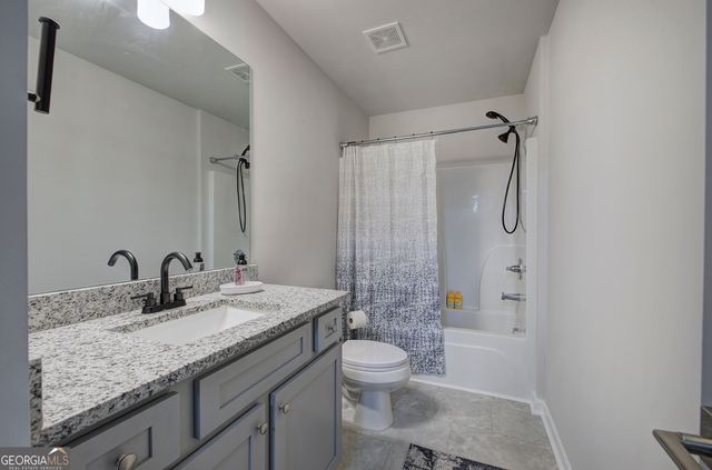 502 McGinnis, Calhoun, GA 30701