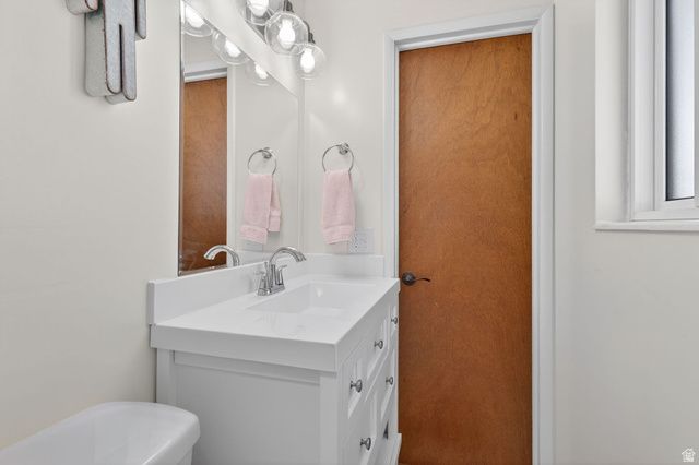 791 E CASA BLANCA CIR, Midvale, UT 84047