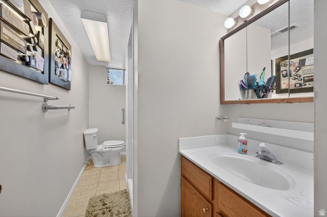 791 E CASA BLANCA CIR, Midvale, UT 84047