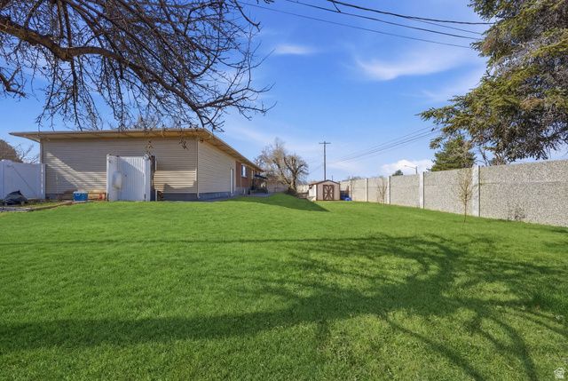 791 E CASA BLANCA CIR, Midvale, UT 84047