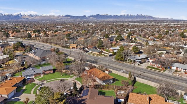 791 E CASA BLANCA CIR, Midvale, UT 84047