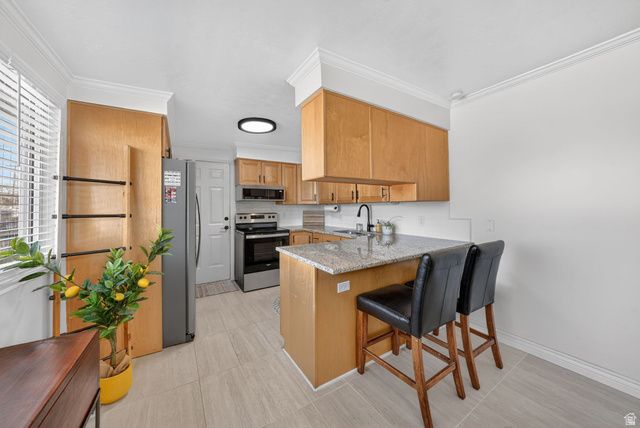 791 E CASA BLANCA CIR, Midvale, UT 84047