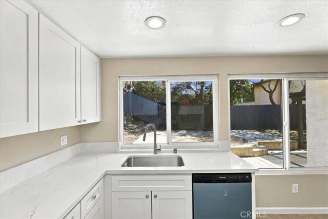 1580 Lakewood, Upland, CA 91786