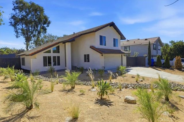 1580 Lakewood, Upland, CA 91786
