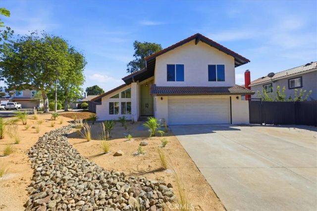 1580 Lakewood, Upland, CA 91786