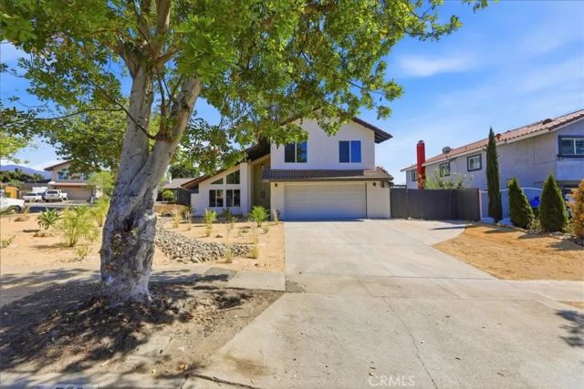 1580 Lakewood, Upland, CA 91786
