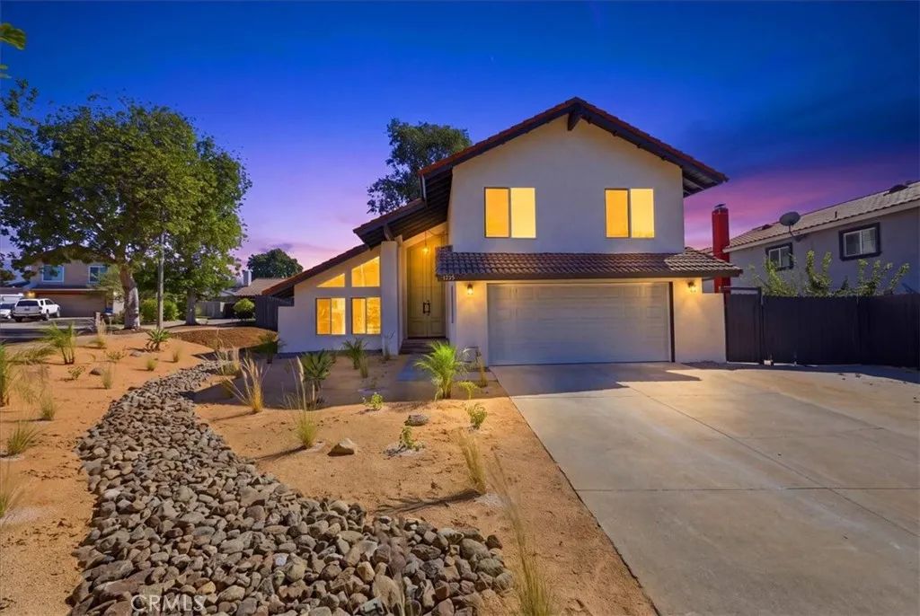 1580 Lakewood, Upland, CA 91786