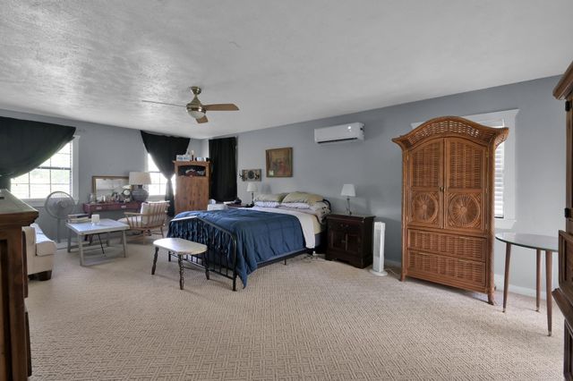 39 County Road 3374, Cleveland, TX 77327