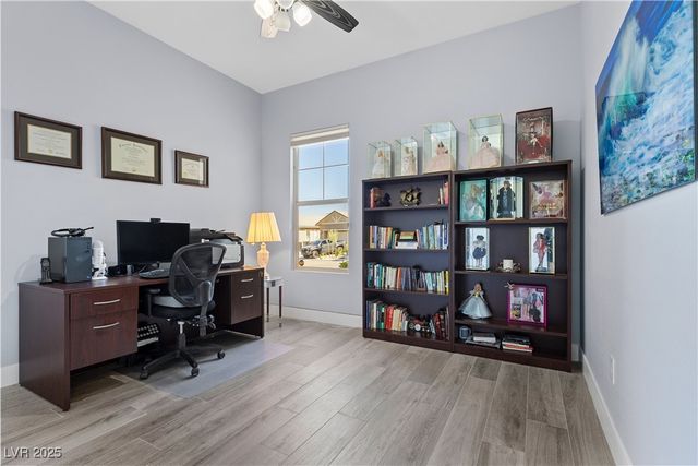 2951 The Peaks Lane, Las Vegas, NV 89138