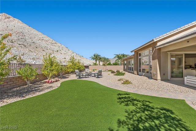 2951 The Peaks Lane, Las Vegas, NV 89138