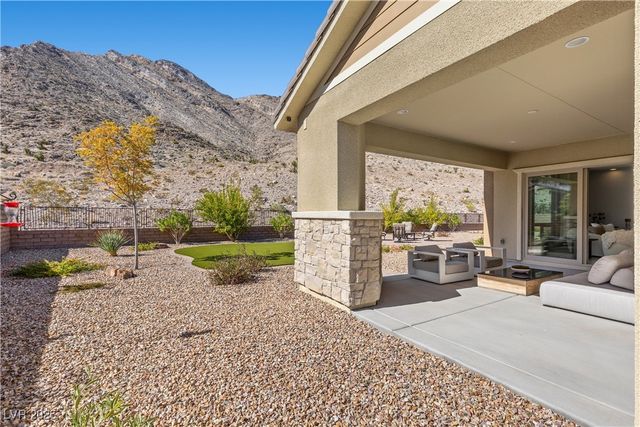 2951 The Peaks Lane, Las Vegas, NV 89138