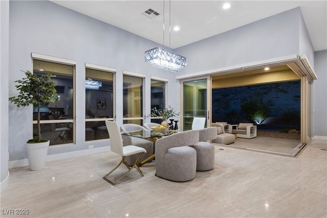 2951 The Peaks Lane, Las Vegas, NV 89138