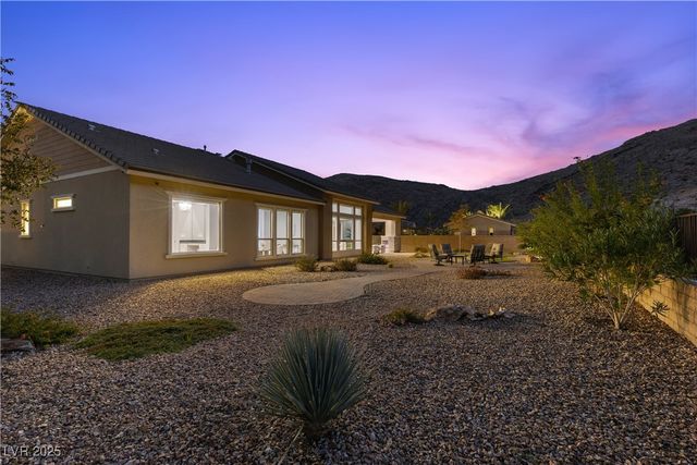 2951 The Peaks Lane, Las Vegas, NV 89138