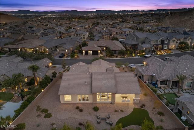 2951 The Peaks Lane, Las Vegas, NV 89138