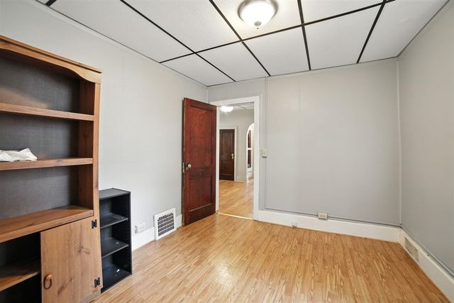 332 W Upton Avenue, Reed City, MI 49677