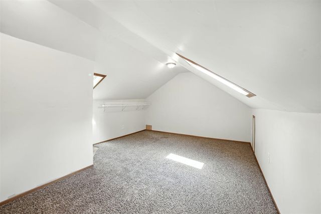 332 W Upton Avenue, Reed City, MI 49677