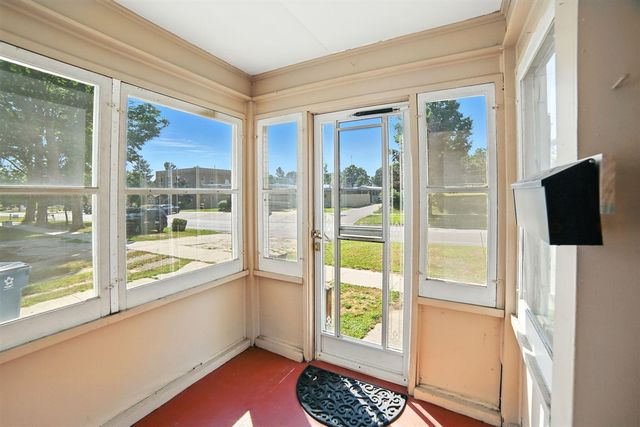 332 W Upton Avenue, Reed City, MI 49677