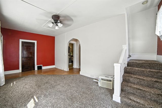 332 W Upton Avenue, Reed City, MI 49677