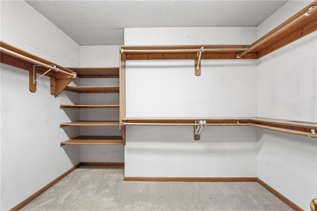 3825 NW 75th Street, Kansas City, MO 64151