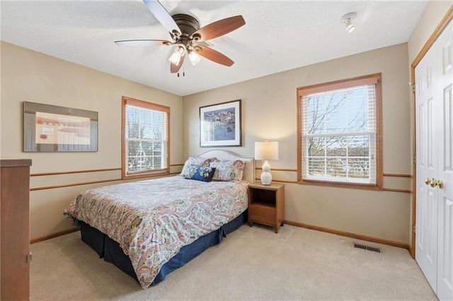 3825 NW 75th Street, Kansas City, MO 64151