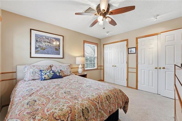 3825 NW 75th Street, Kansas City, MO 64151