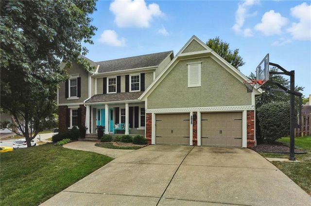 3825 NW 75th Street, Kansas City, MO 64151