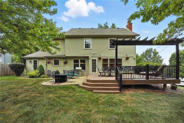 3825 NW 75th Street, Kansas City, MO 64151