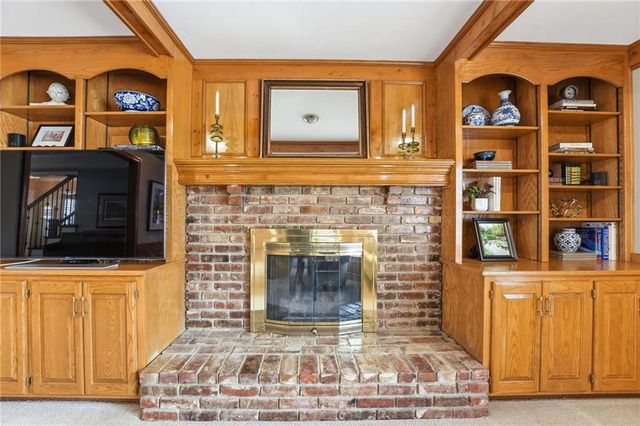 3825 NW 75th Street, Kansas City, MO 64151