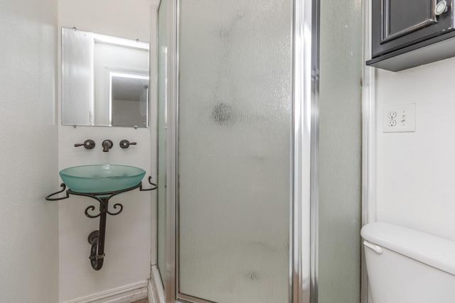 970 Charleston Circle, Bridge City, TX 77611