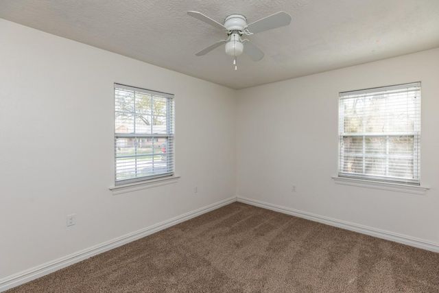 970 Charleston Circle, Bridge City, TX 77611