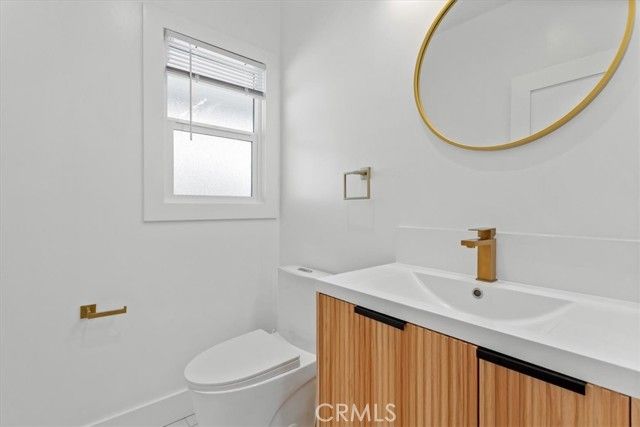 5450 Wortser Avenue, Sherman Oaks, CA 91401