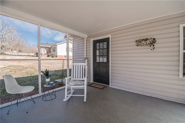 109 Pace Street, Easley, SC 29640