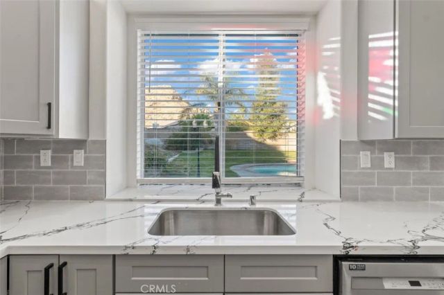 14439 Grandiflors, Canyon Country, CA 91387